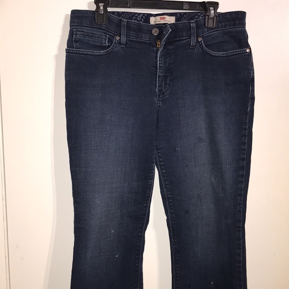 Levi's Denim - Levi’s Womens Blue Jeans Size 12M perfect waist 525 bootcut good yard work pants